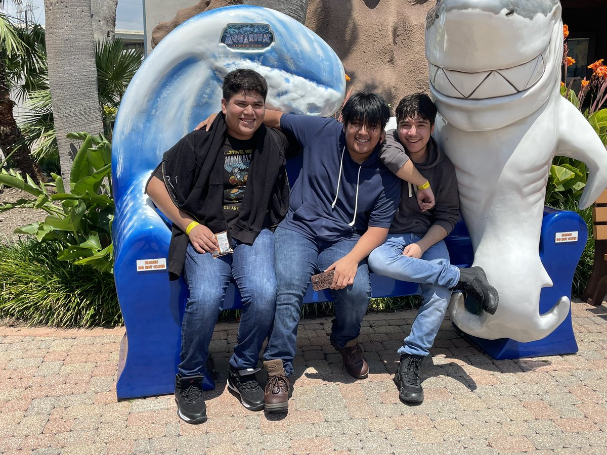 YT_LAJUEM's tweet image. I had fun with my friends, at Kemah broadwalk, lots of exhaustion, had chicken tenders and rides. #springtrip