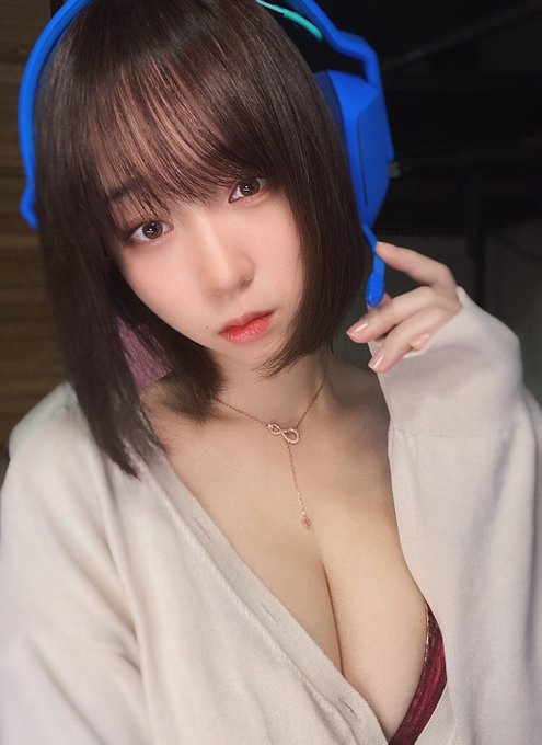 Twitterのコスプレ画像2