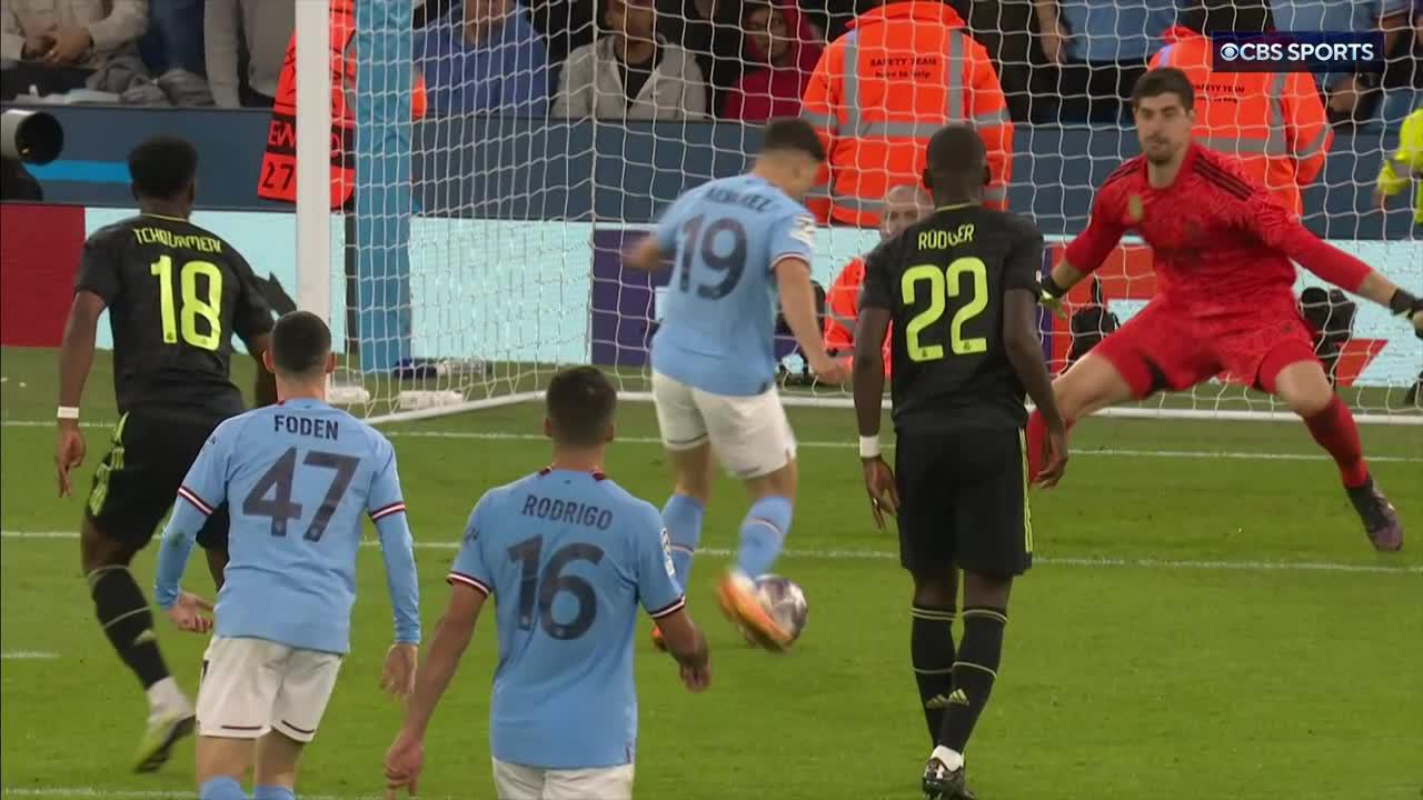 World Cup winner Julián Álvarez comes off the bench and seals it for Man City. 🕸”