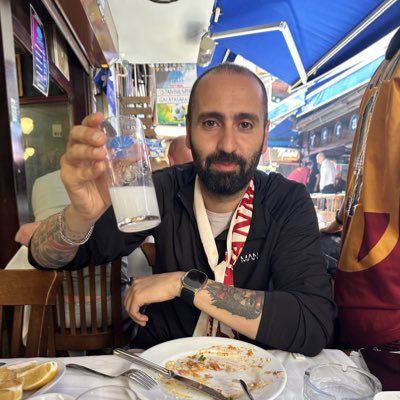 hakangoksel1's tweet photo. #YeniProfilResmi https://t.co/Cq5BiEEgav