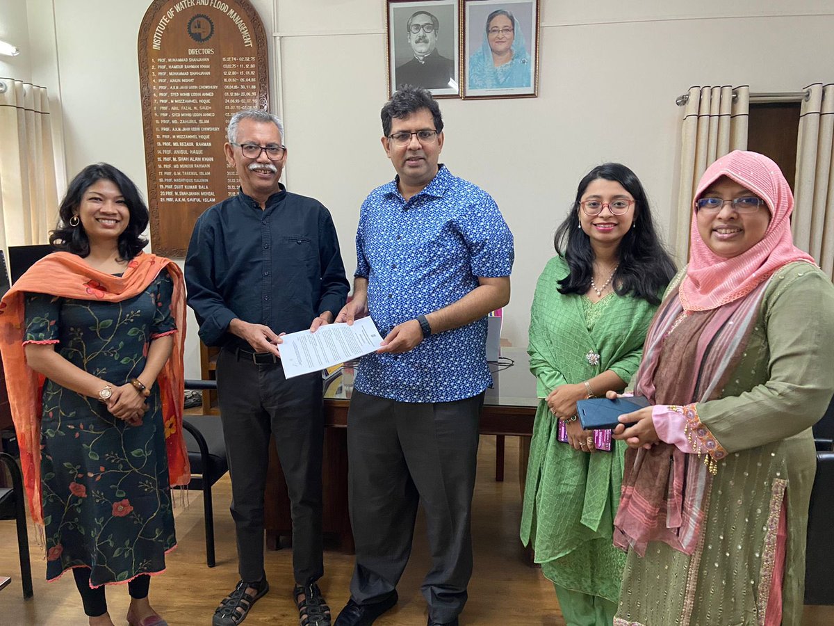 AKMSaifulIslam7's tweet image. A partnership agreement was signed between BRTC, BUET for its authorized representative IWFM and the Community Partnerships to Strengthen Sustainable Development (Compass) Program of United States Forest Service in Bangladesh. 
Dr Sara NOWREEN will lead this one year study.