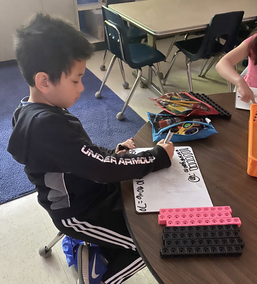 tchanatski's tweet image. Skip counting & adding with 10 is easy when you…
⭐️build it 🧮
⭐️draw it ✏️
⭐️count it ✋
⭐️write it ➕
@Hubbard_School @ramseyNJschools #CPA #teachingforunderstanding
