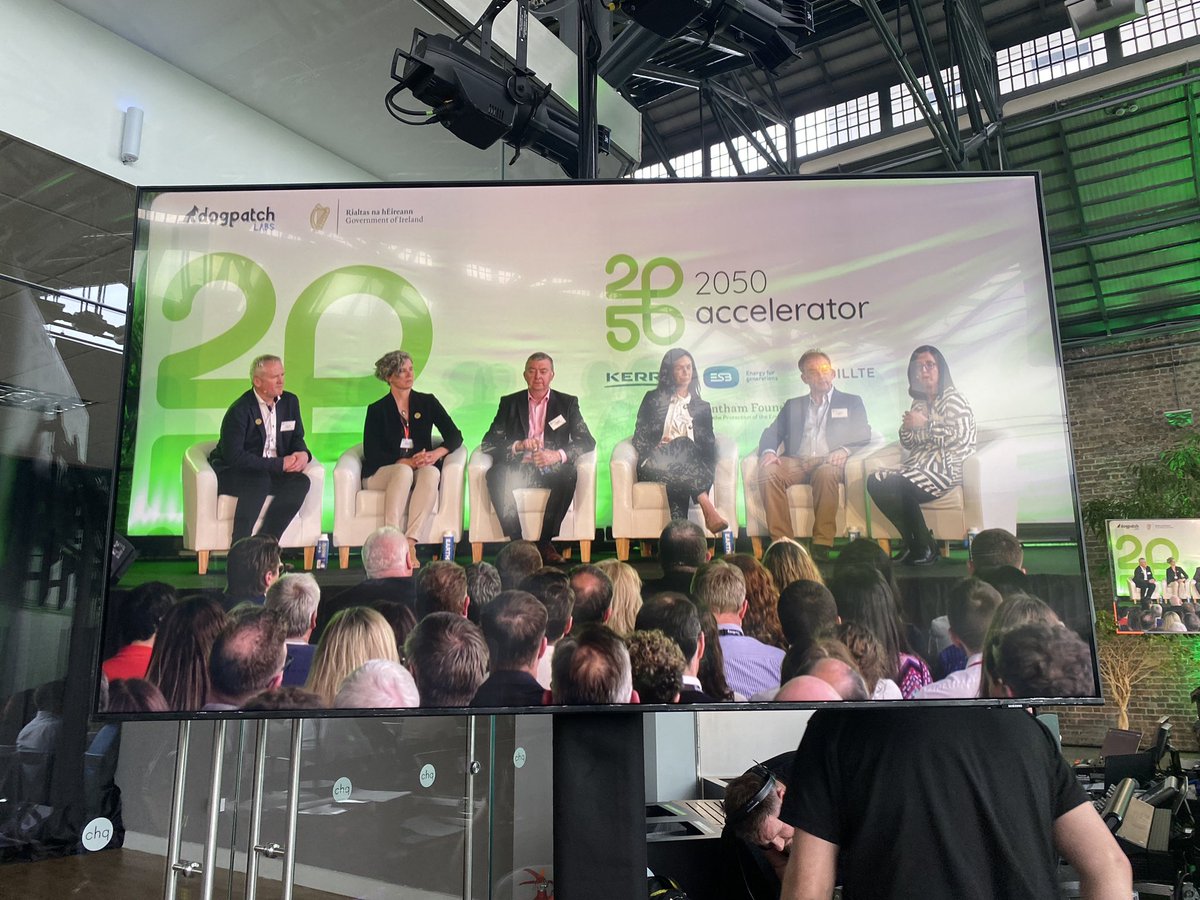 Super launch of #2050accelerator by @dogpatchlabs this evening @chqdublin . Proud @ESBGroup is a founder of this ecosystem delivering a fair net zero future for all

#Sustainability #netpositive #brighterfuture