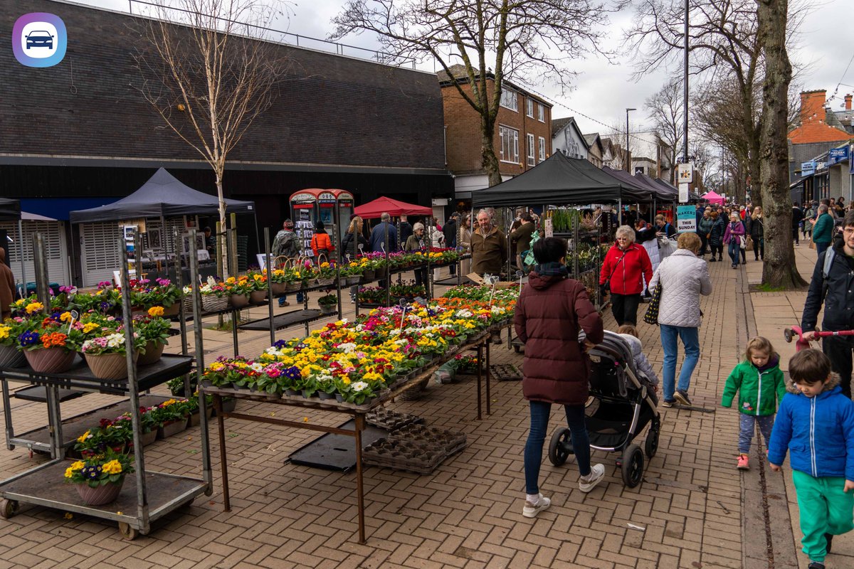 streetcarsmcr's tweet photo. Explore @_makersmarket this Sunday at #SaleManchester , the #NorthWest' finest makers, #bakers and #creators. Expect an an array of #art, #craft, #food, #drink, #coffee, #music and #streetfood! 🌻 https://t.co/BcA7zdrm9n
