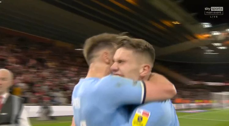 freflchamp's tweet photo. COVENTRY CITY VA JOUER LA FINALE DES BARRAGES ! https://t.co/WZmhiW2wSM