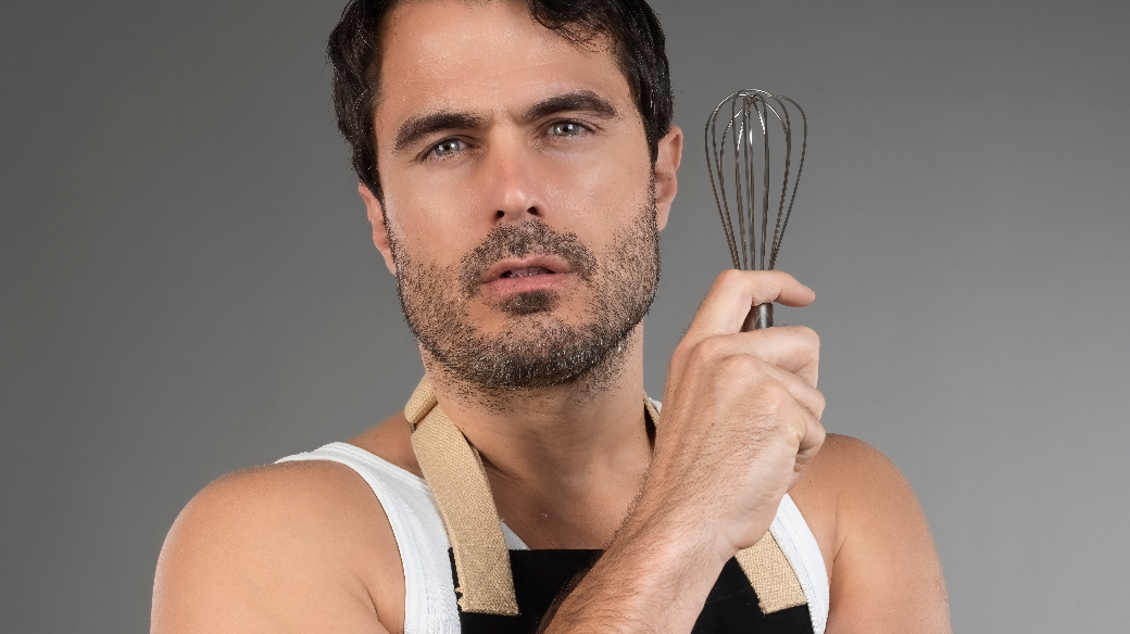 ¡El amor no tiene límites en la nueva obra de Nacho Casano! 🌈🎭 No te pierdas "El Tema (el que no arriesga, no ama)".

 🎉🎭 Del 25 de mayo al 27 de julio en Foro 37. ¡Una oportunidad única para celebrar la diversidad del amor! ❤️🌈 

anodis.com/nacho-casano-p…