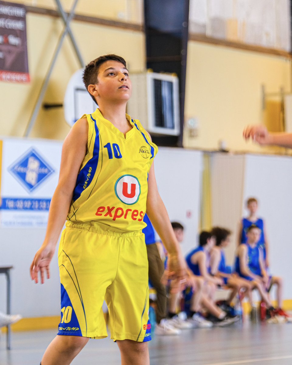 Folclobasket's tweet photo. 📸

🔵🟡 𝗙.𝗢.𝗟.𝗖.𝗟.𝗢 🟡🔵

#folclo #basket #folclobasket #basketball #sport #lorient #morbihan #bretagne #france #ffbb #championnat #victoire #district #equipe #quartier #kervenanec #basketfeminin https://t.co/tTelVn4qa4