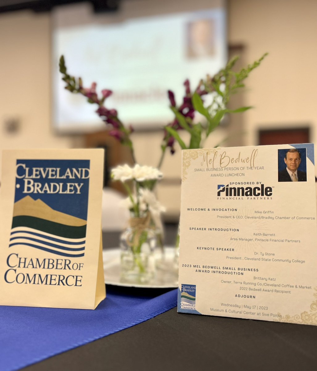 Join us for lunch as well celebrate small business at the Mel Bedwell Award Luncheon. 

fb.watch/kAKPYO5Nfc/?mi…

#CleChamber #Clebiz #SmallBusiness