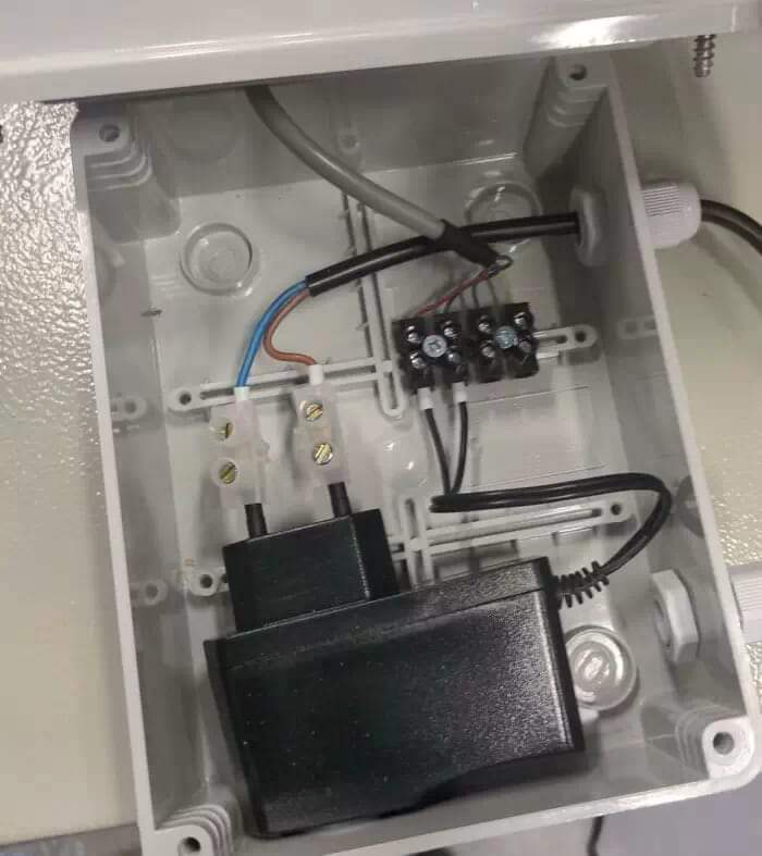NosArtisansODT's tweet photo. #nosartisansontdutalent 
Cadeau pour la soirée ...
#electricien ... https://t.co/yDeV5mLE5n