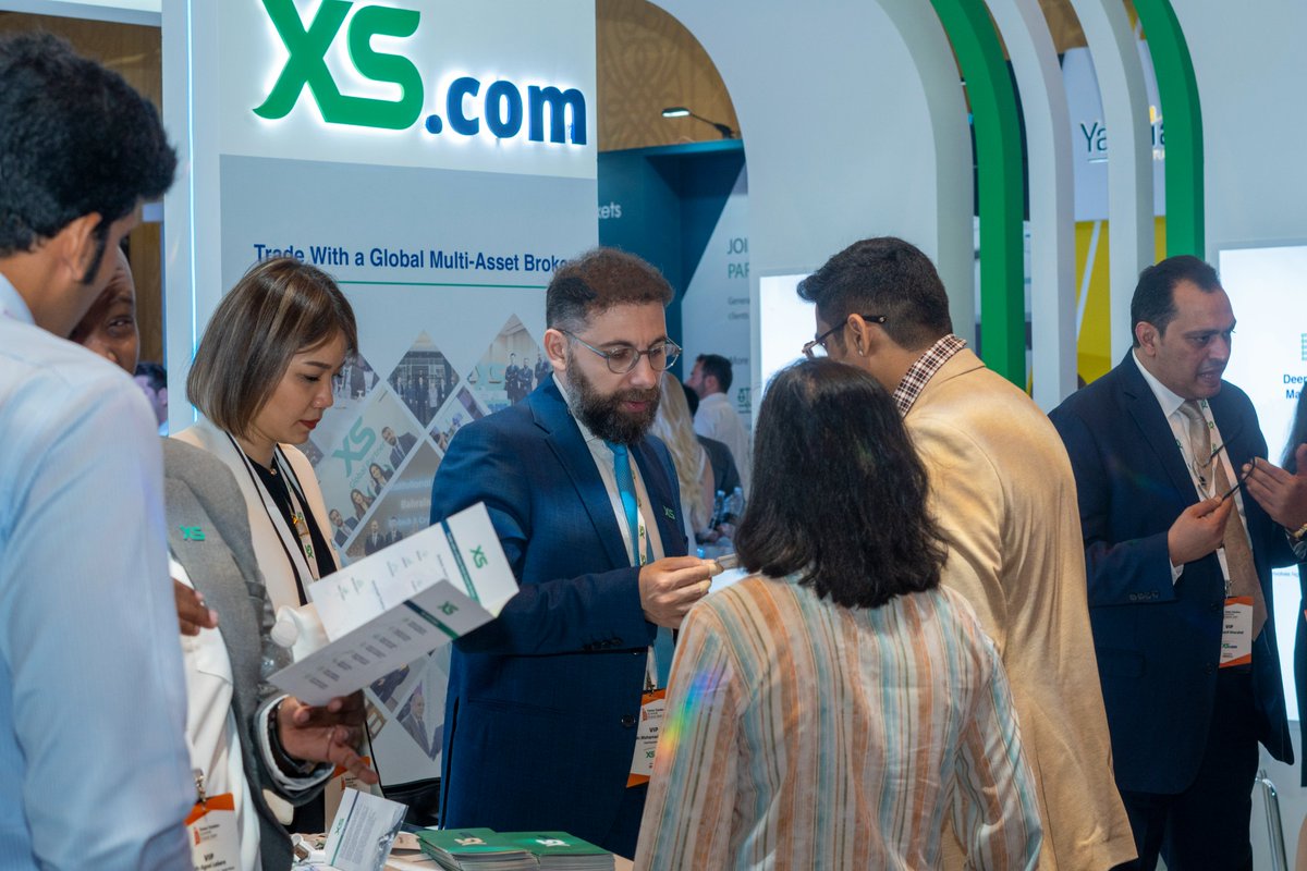 XScomGlobal's tweet photo. As the first day draws to a close, we raise a toast to all the valuable insights, strategies and connections we have made at the Forex Traders Summit Dubai 2023.
#fintech #summit #ritzcarlton #dubai #uae #globalpartner #XScom #XScomGlobal #XSteam #events #smartvision https://t.co/poPwFtvhgb