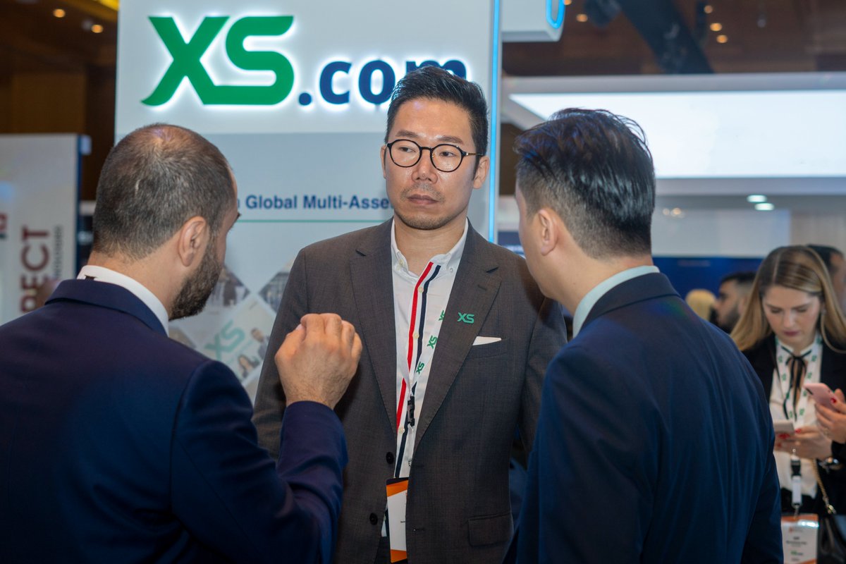XScomGlobal's tweet photo. As the first day draws to a close, we raise a toast to all the valuable insights, strategies and connections we have made at the Forex Traders Summit Dubai 2023.
#fintech #summit #ritzcarlton #dubai #uae #globalpartner #XScom #XScomGlobal #XSteam #events #smartvision https://t.co/poPwFtvhgb