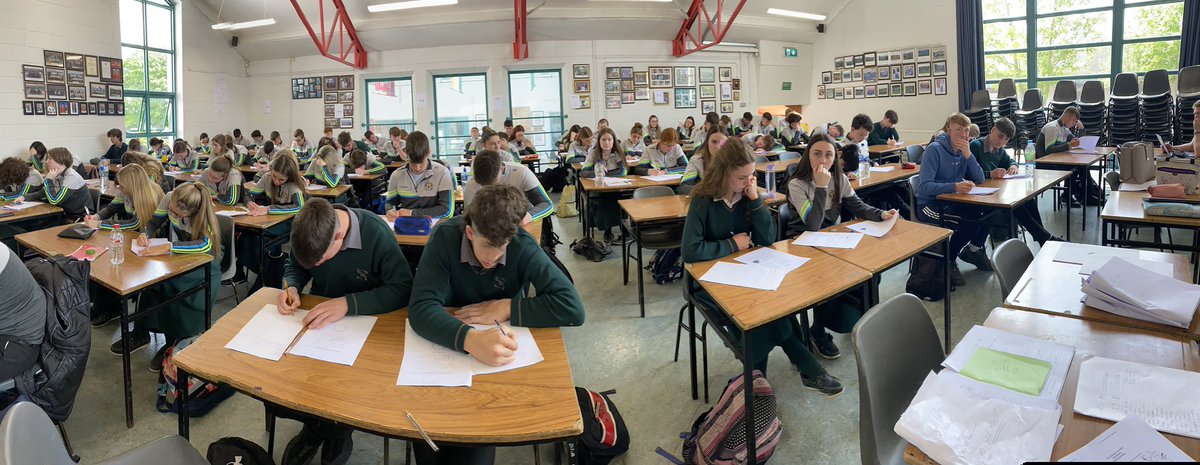 NeasaHarris's tweet photo. @smincw heads down and working hard. Transition year students completing their end of year Summer exams. 📚 ✍️ ✅ 💯. https://t.co/6lVuGDEhVg