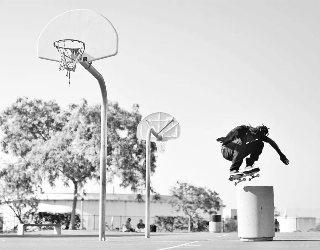 minha primeira lembrança do @wtruta é em um evento em Londrina, ou Maringá, ainda no final dos anos 90, metendo um noseblunt slide na parte de cima numa mesa que a maioria andava na parte de baixo sofrendo.
.
sempre via as coisas da latex com ele e achav… instagr.am/p/CsWdSflrt37/