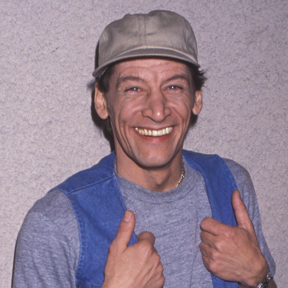 It's hard to believe Jim Varney was only 50 years old when he passed in 2000. From all accounts, he was the sweetest, most humble guy.

He will live forever as the Slinky Dog in the Toy Story movies and all the Earnest movies ❤️