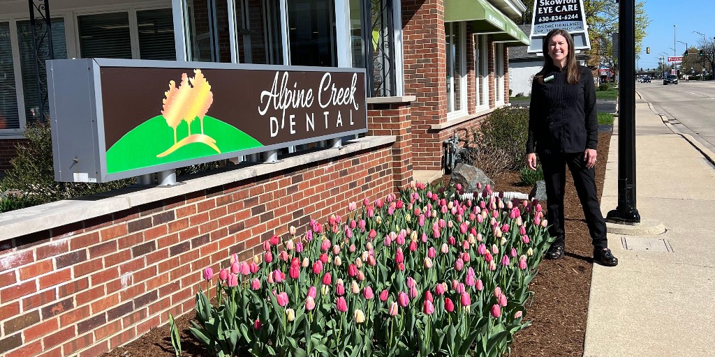 #AlpineCreekDental is owned and operated by Dr. Hadley Thurmon. She's an amazing #Leader and #Dentist!

#SupportLocal #StandWithSmall #WholeBodyHealth #ElmhurstDentist #ElmhurstFamilyDentist