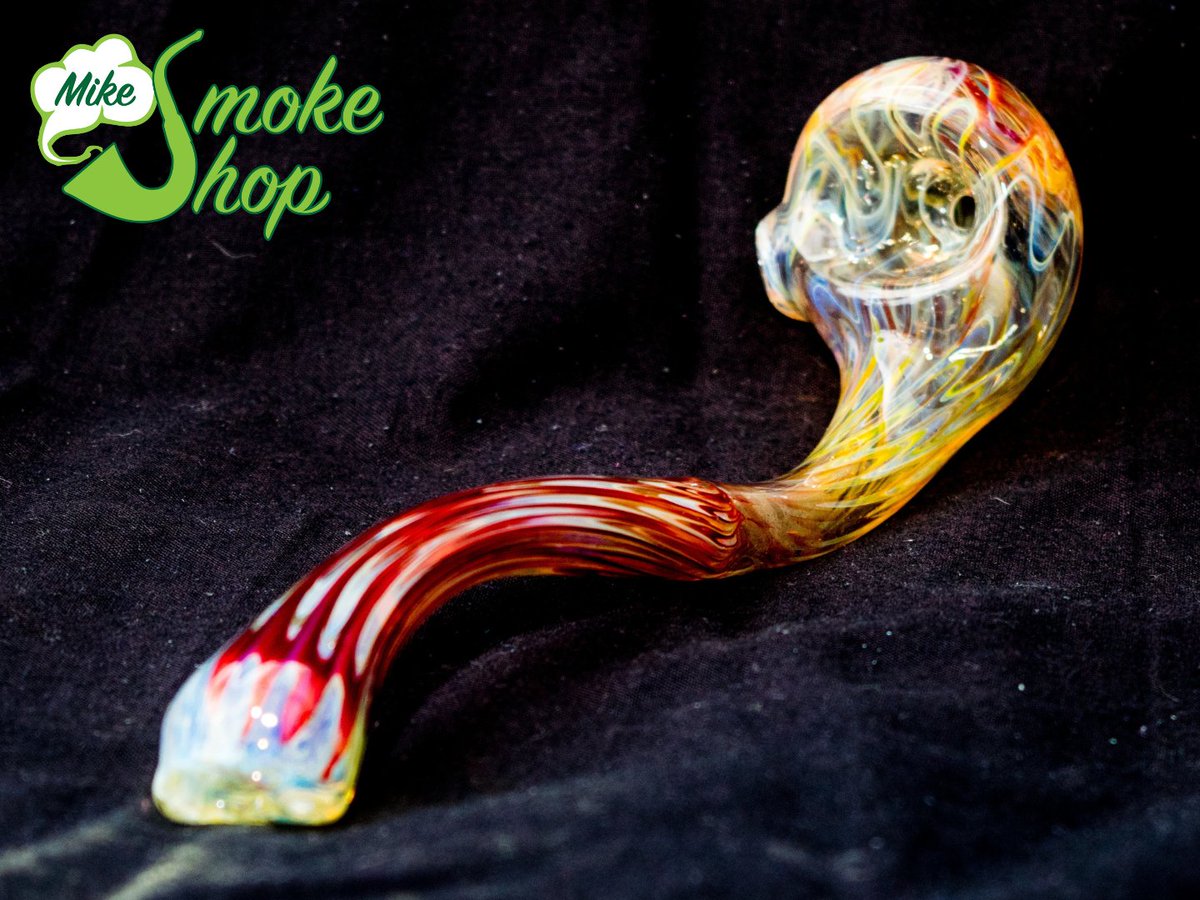 🌟 Ignite your senses with our exquisite collection of glass pipes! Each one is a unique masterpiece, specially designed to enhance your smoking experience. 👄💨

💻 mikesmokeshopfl.com/services/

#SmokeShop #Smoking #GlassPipes #SmokingPipes #CasselberryFL