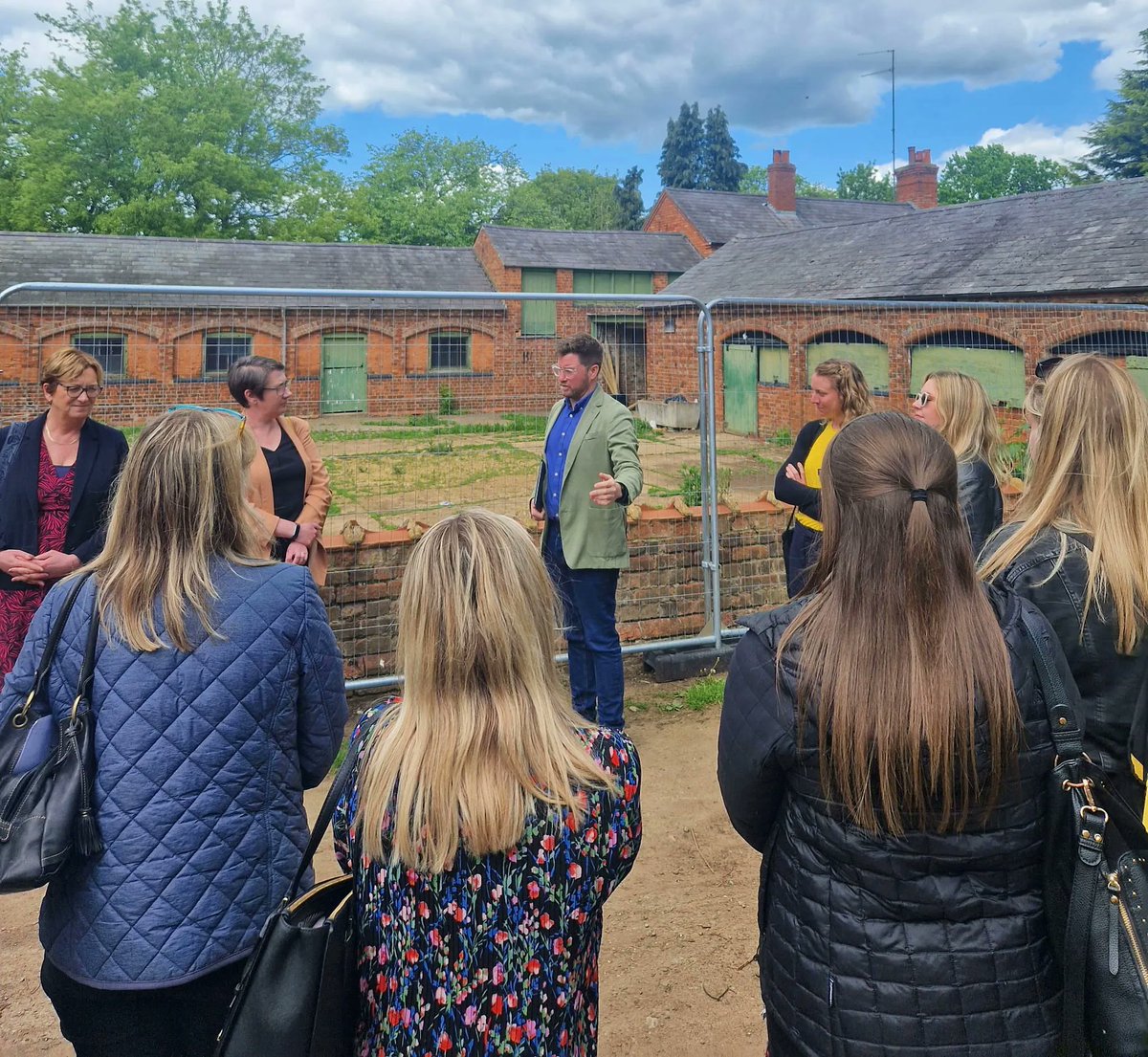 Buttress Architects tweet media