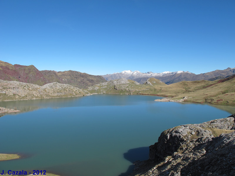 Une randonnée dans les Pyrénées : Lac d'Estaens pyrandonnees.fr/rando_lac_esta… #randonnées #rando #pyrénées