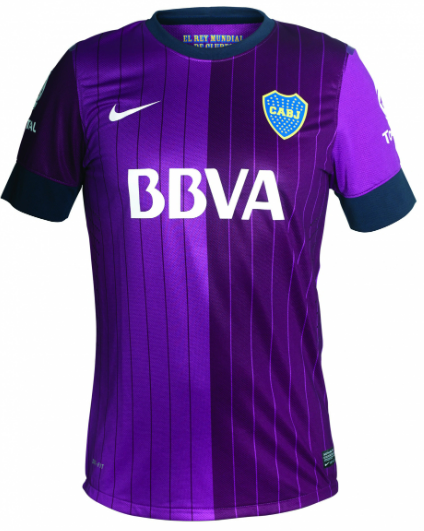 fedegore's tweet photo. @leolvn @gonzalosuli Es gris con detalles en azul y oro. Si bien podes estar en desacuerdo, está muy lejos de estas que son una cargada https://t.co/CfWMx9f4Lt