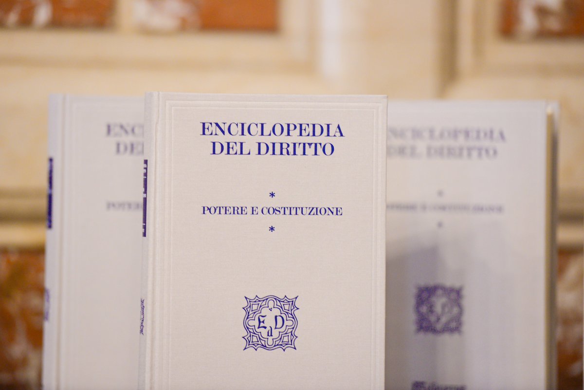 Nell’esclusiva cornice della Sala della Regina di Palazzo Montecitorio, si è tenuto alla presenza del Presidente Sergio Mattarella il convegno “Potere e Costituzione” organizzato da #GFL in occasione del 75° anniversario della Costituzione.