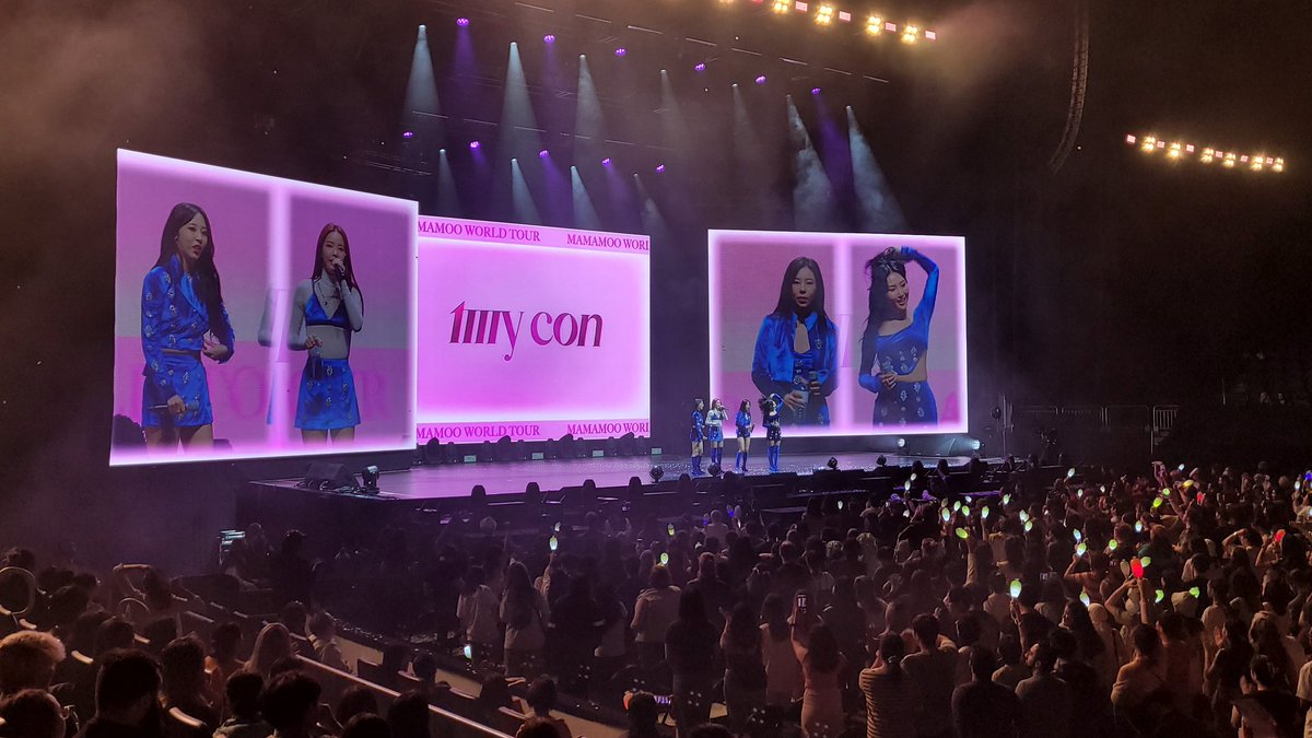 bunkook_hope's tweet photo. I don't have many photos from last night because I was too busy partying, but here is what I got from #MYCON_USA #MY_CON_BELMONTPARK @RBW_MAMAMOO https://t.co/l3zaKZwYCM