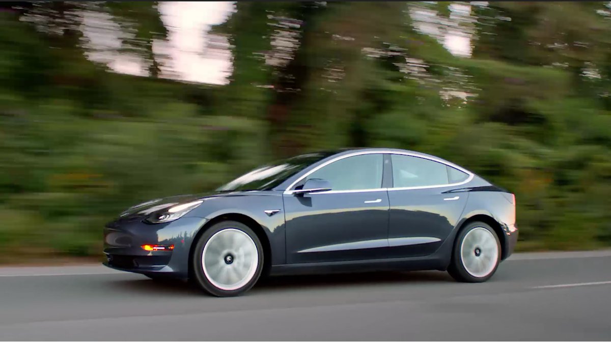 FaitVance's tweet photo. #tesla profits, Trump fuel economy freeze, and California electric #cars Today's #car... https://t.co/FIHVAas4Eg https://t.co/mBn7R6a4xO