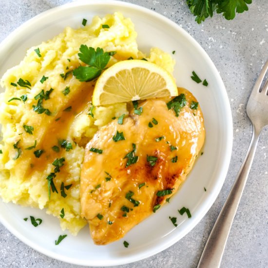 LexyBanx's tweet photo. Lemon Basil #chicken. #foodbloggers https://t.co/PguEGi1UMn https://t.co/IplcOYDXKc