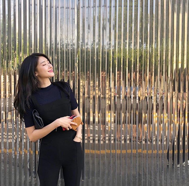 ᅟᅟᅟᅟᅟᅟ
ᅟᅟᅟᅟᅟᅟpov :
ᅟᅟᅟᅟᅟ
ᅟᅟᅟᅟᅟᅟdate w me. 
ᅟᅟᅟᅟᅟᅟᅟᅟᅟᅟᅟ