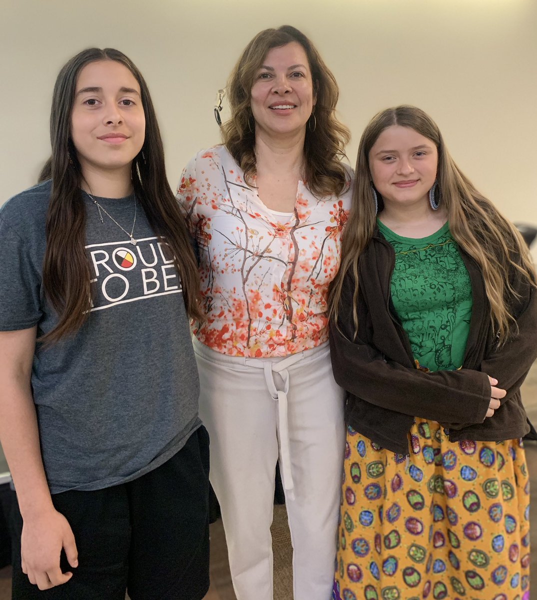 Ecole Viscount Alexander tweet media