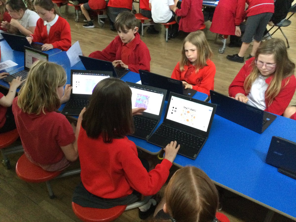 standrewsmajor's tweet photo. Years 4&5 enjoyed the @creativecloud workshop for #NationalNumeracyDay2023 #SAMsNumeracy #SAMsY5 #SAMsY4 https://t.co/0bYndGPpCg