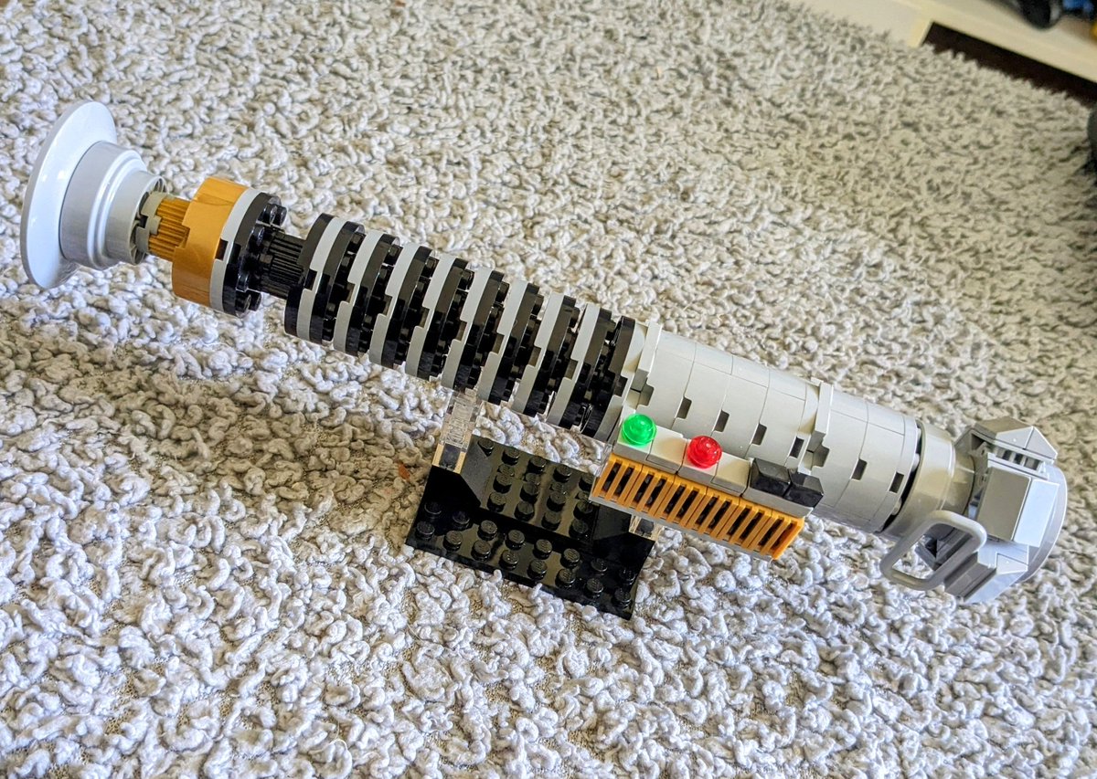 Nickletongaming's tweet photo. Love my Lego LightSaber I got from @IGFestUK from #demonhunterbricks https://t.co/HN7MB0RGrP