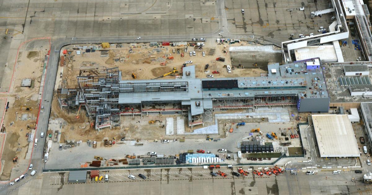 Take a look at these aerial images of the construction progress of our new Terminal D-West Pier! 🏗️

#ChangeIsComingToIAH