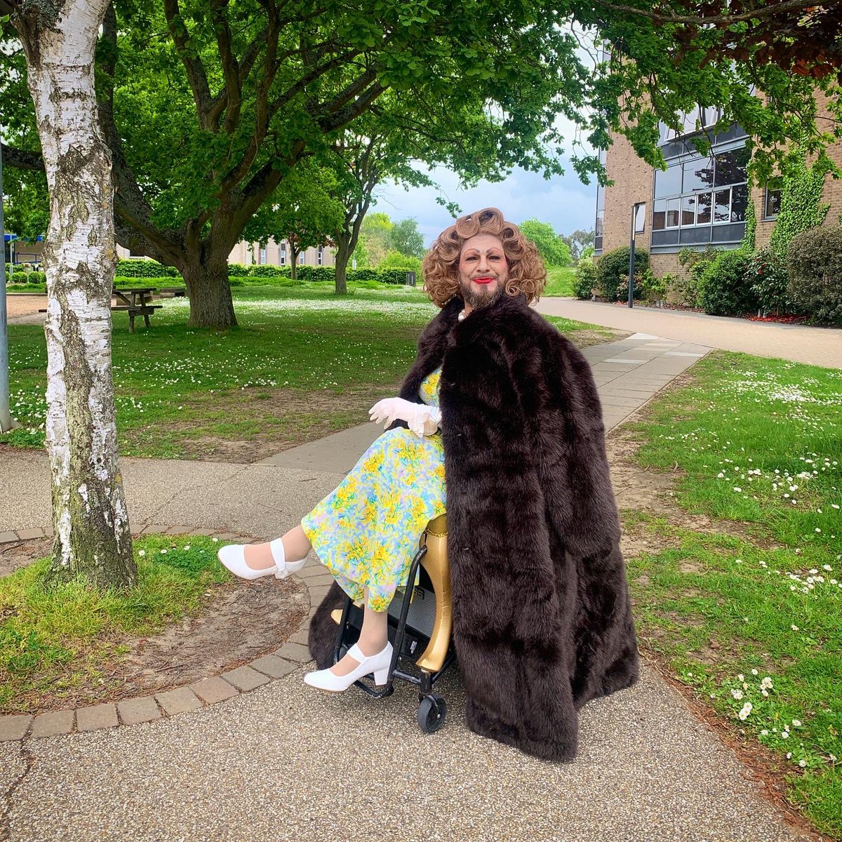 DarylAndCo's tweet photo. We had a lovely day out in Canterbury at the @TheGulbenkian hosted by @DegreeEast . Connee sang a few songs, did a ‘Meet & Greet’ and signed a few autographs and she had a fab day out! All part of our new show ‘It’s Classic Connee’ commissioned by @ApplauseTouring #DarylAndCo https://t.co/lAEwx0Cs9I