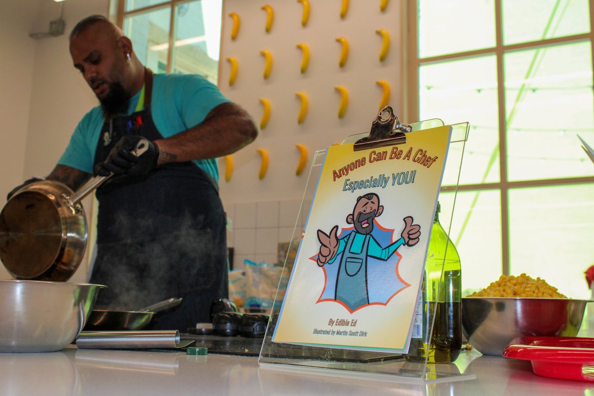 You're in for a SOUPER special treat! Join us during May's Members-Only Extended Play Hours on Friday, May 19th and snag a signed copy of Edible Ed's cookbook! Plus, enjoy his signature chocolate chip cookies (recipe in the cookbook). Find him in the Monroe from 4:00PM to 7:00PM!