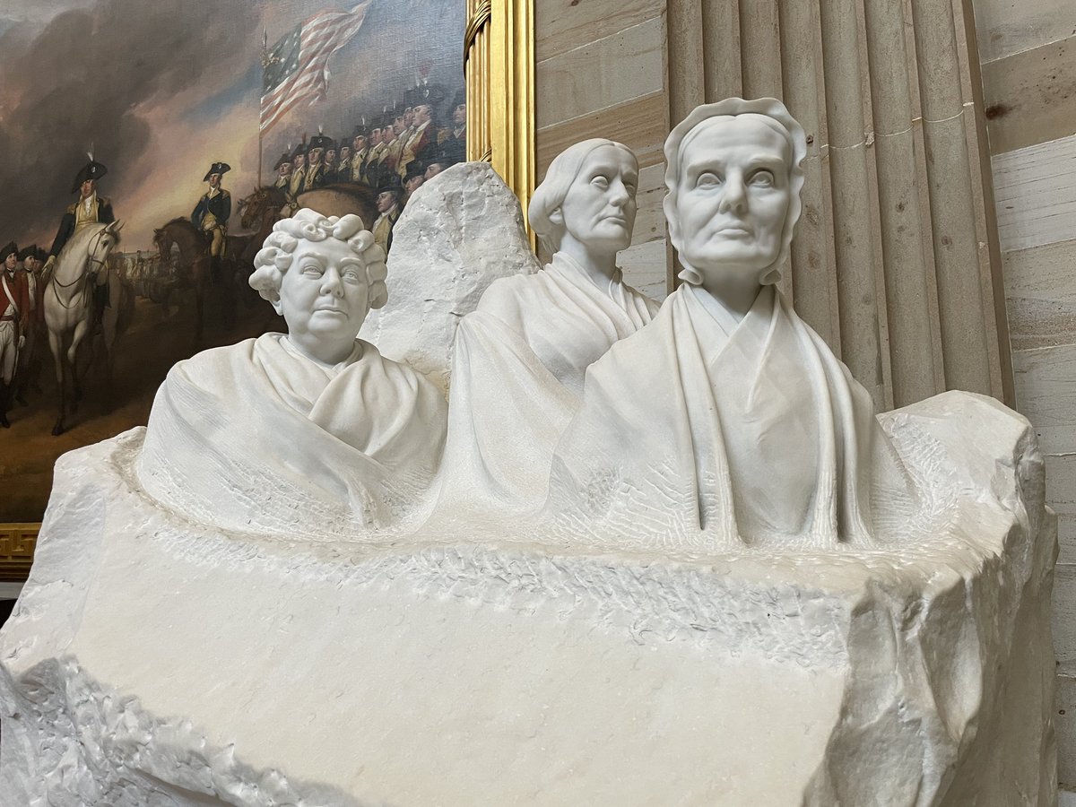KomilBuranov's tweet photo. United States Capitol
#WashingtonDCTrip https://t.co/fdw2uFkIvB