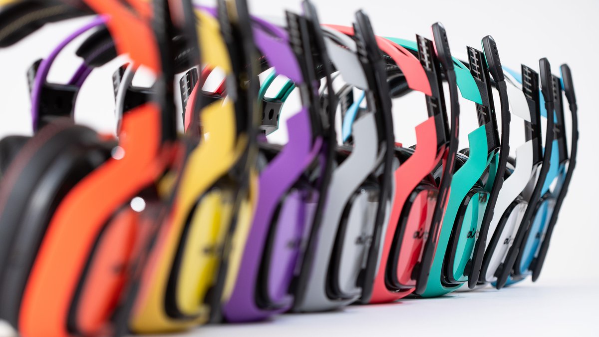 wir ❤️ brauchen 🧡 mehr 💛 Farben 💚 in 💙 unserem 💜 Leben 🖤