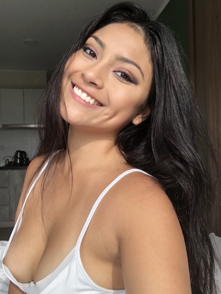 Alexandraboo on Twitter: "Honest thoughts? #asiandoll #asiangirls"