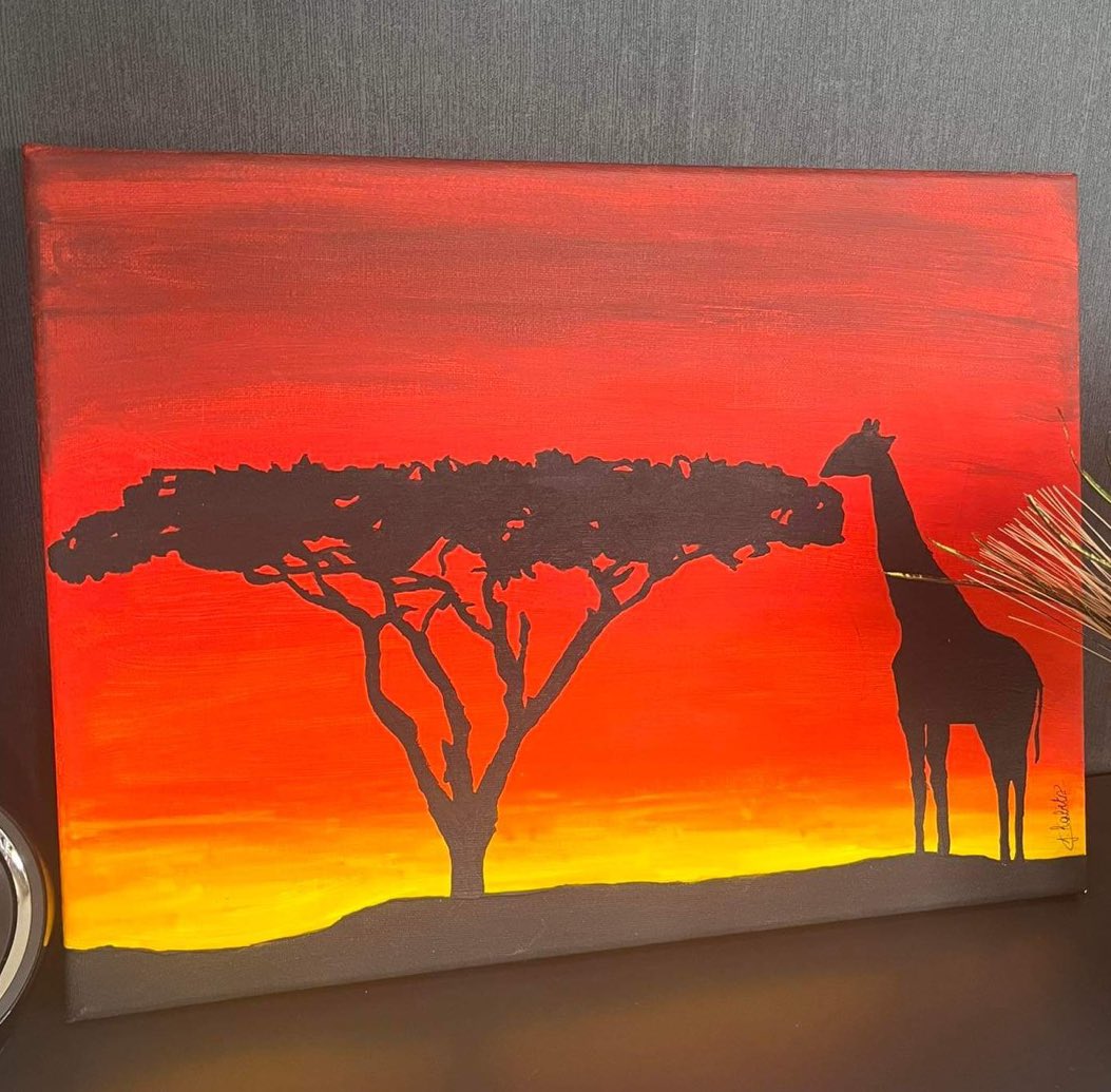 ju_ju3's tweet photo. Il y a 4 ans, je peignais ce tableau🦒🌅

Aujourd’hui j’ai pu lui donner vie dans cette vidéo https://t.co/0Os0JZiakD via @YouTube 

#LaVieEstBelle en #AfriqueDuSud avec @EmiliePaijens https://t.co/X2acppFeRV