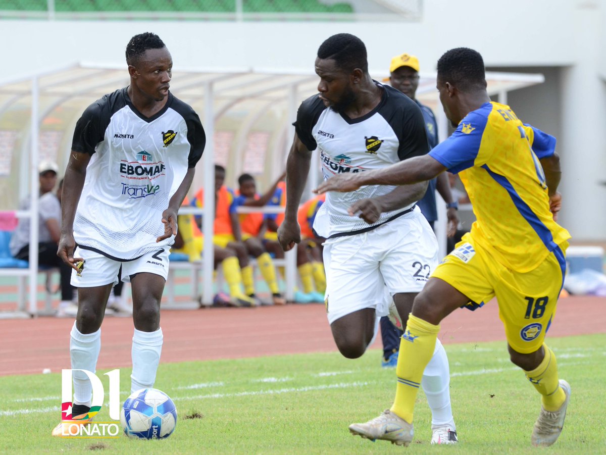 FtfTogolaise's tweet photo. 🟥#D1LONATO - Match en retard de la 22ème journée

   #EntenteII 0⃣   🆚 4⃣   #ASKO 

📸 https://t.co/8jHnjigmWJ