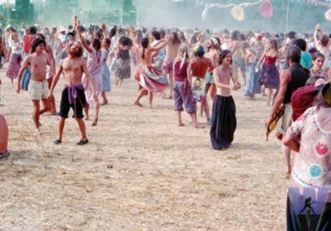 SpaceMnt's tweet photo. Shake bones
#GratefulDead #deadandcompany
#deadheads
#throwinstones https://t.co/6MknA8W6Pz