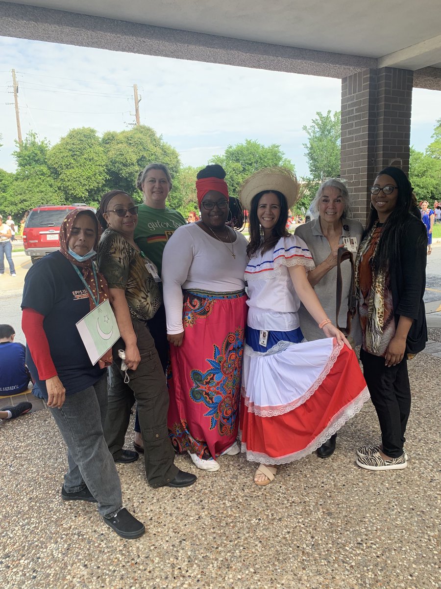 Sped team together again for world culture day! ⁦<a href="/TrenaGrice/">Peyton Grice</a>⁩ ⁦@APKarenaJarvis⁩ ⁦@ldomeaux1⁩ ⁦<a href="/EppsIslandKISD/">Epps Island</a>⁩ ⁦<a href="/KleinISD/">Klein ISD</a>⁩