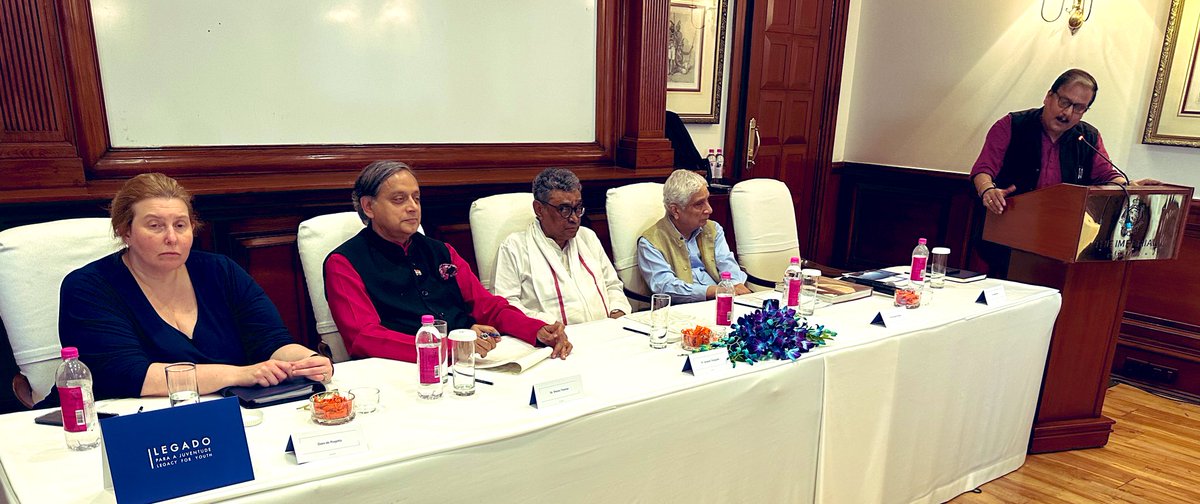 ShashiTharoor's tweet photo. At the invitation of Prof DeepakNayyar, @manojkjhadu, @swapan55 & I engaged in a lively two-hour discussion on Indian democracy before a small group of young business people, mainly from Latin America, who had been brought here by the Brazilian group Legado. It was a serious, yet amicable & constructive discussion of the kind we see far too little of in our own Parliament.