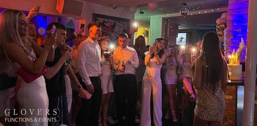 Glovers Bar Preston tweet media