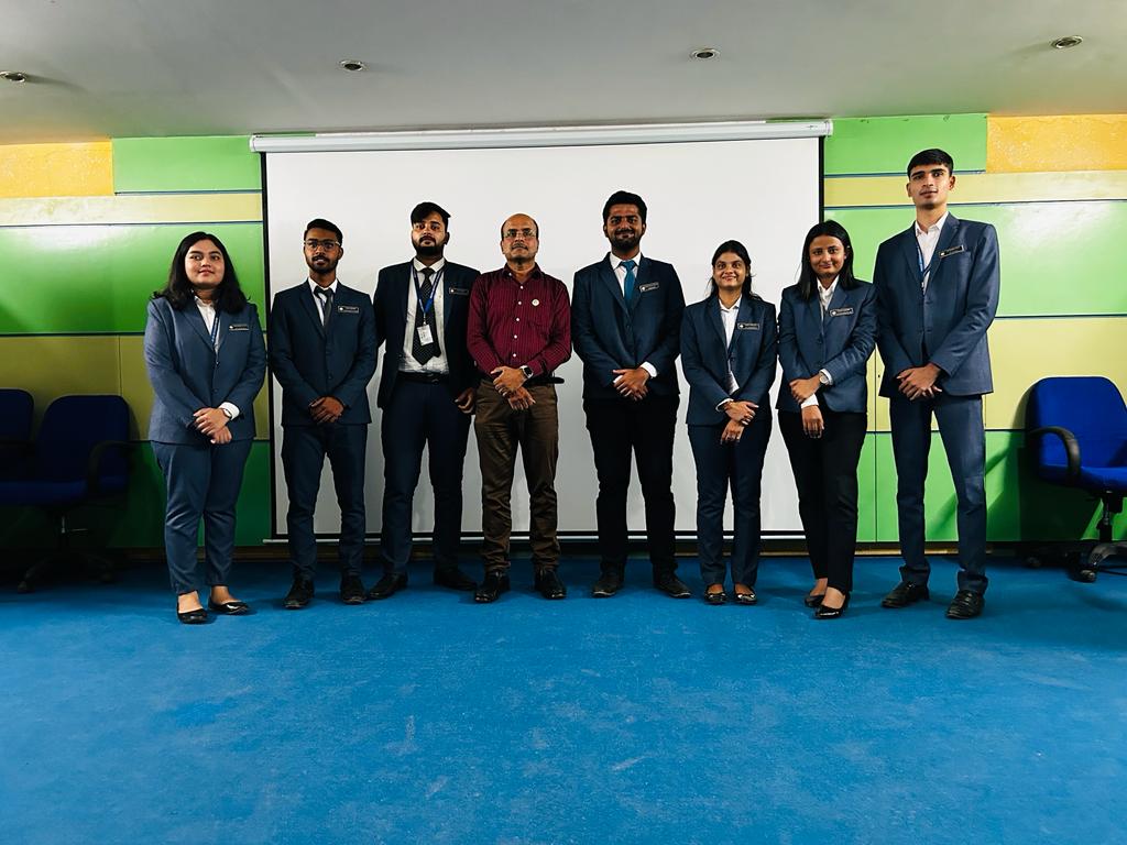 IndiraPgdm's tweet photo. Director K.P. Mishra honoured the “Branding Team” and “Students Council “ by conducting a lively Investiture ceremony. The students faces were filled with glee and pride as their iconic Director pinned badges bearing their names and titles.

https://t.co/DwPVs8jRCt https://t.co/Rh0zxYS0Ri