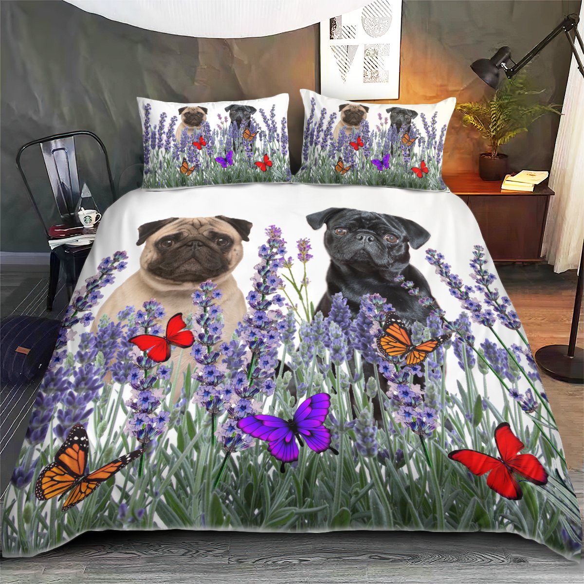 Anyone want this pug bedding set? say 'yes' or no Order from our bio link or inbox😍 💥Choose your favourite colour and style! 💥Made in the USA🇺🇸 🌏International delivery😍 #pug #puglover