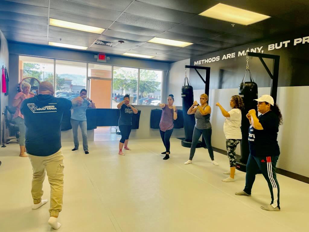 Job well done ladies! Stay tuned for our upcoming Women’s Self Defense classes dates! 🤘🏼