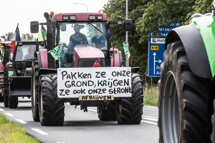Stilte voor de storm... De boeren hebben gister aangegeven binnenkort weer KEIHARD in opstand te komen! 

Doe een ❤️ &amp; RT als je onze boeren steunt als ze weer in VERZET komen!