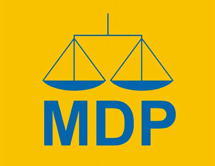imdhadhvasiu's tweet photo. އޭރުވެސް މިހާރުވެސް އަދި ދެންވެސް އެމްޑީޕީއާއެކު.
#MDP #MDPKuriah https://t.co/fQzOq5Xlzh