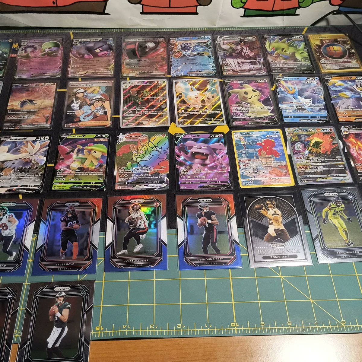 MidSouthGrading's tweet photo. We've had a few different packs to open recently. Be on the lookout for new listings! 

Checkout our store :
https://t.co/nC5v04zuRS https://t.co/fM0FuO81Gn