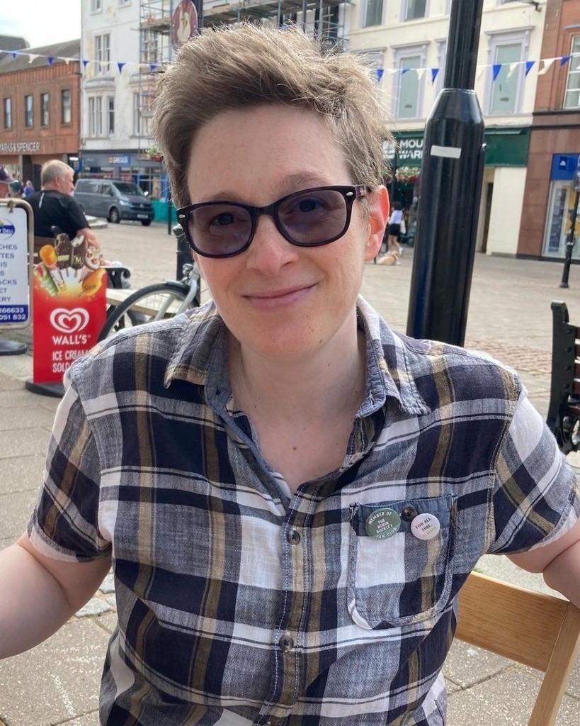 WereAllHumanuno's tweet photo. Hi, I’m Angela. I’m a writer and a bookseller. I’m autistic and I have a visual disability that affects my depth perception. These were both diagnosed late, in my 40s.

In recent years I’ve found out about the many ways in which inaccessible design exclu… https://t.co/NNXfOcIrrG https://t.co/yCYSdQGOQE